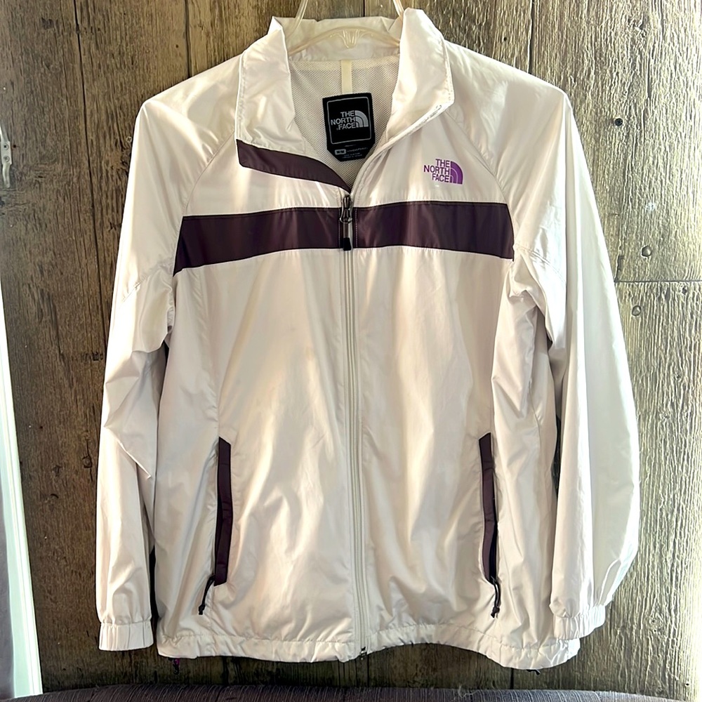 North face windbreaker